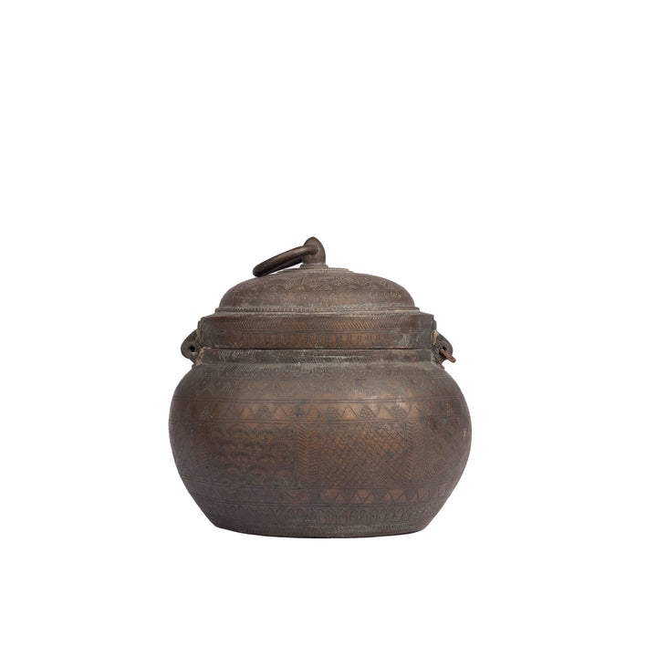 Antique Inspired Bronze Pot