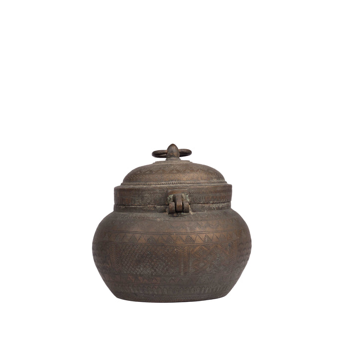 Antique Inspired Bronze Pot