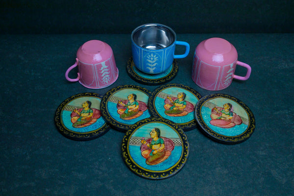 Round Traditional Printed Tea Coasters