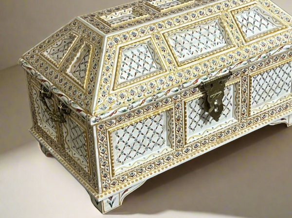 Handcrafted Camel Bone Inlay Chest: Exquisite Storage Solution